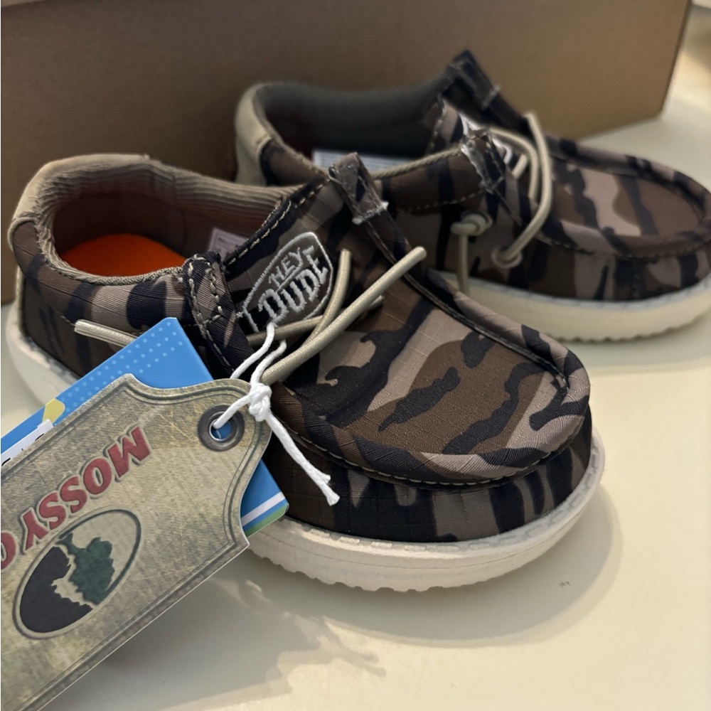 Toddler Camo Hey Dudes